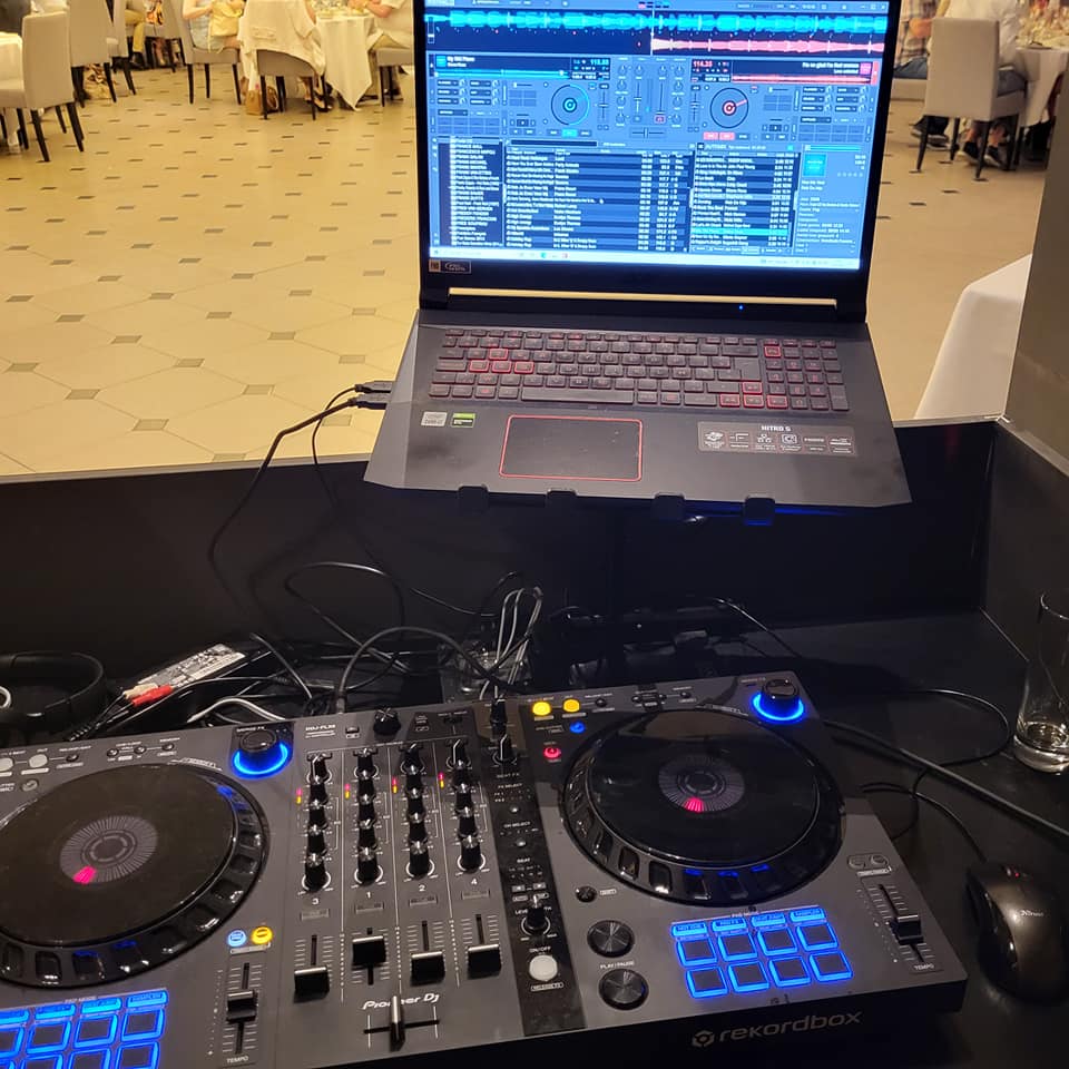 feest-DJ's Oostkamp DJ GLENN